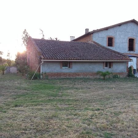 Charmante Dependance En Campagne Samatan Esterno foto