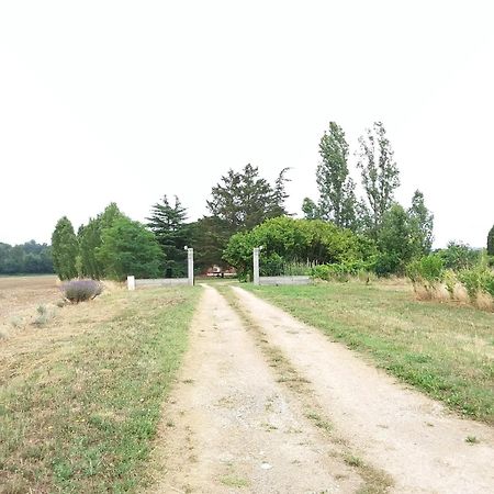 Charmante Dependance En Campagne Samatan Esterno foto
