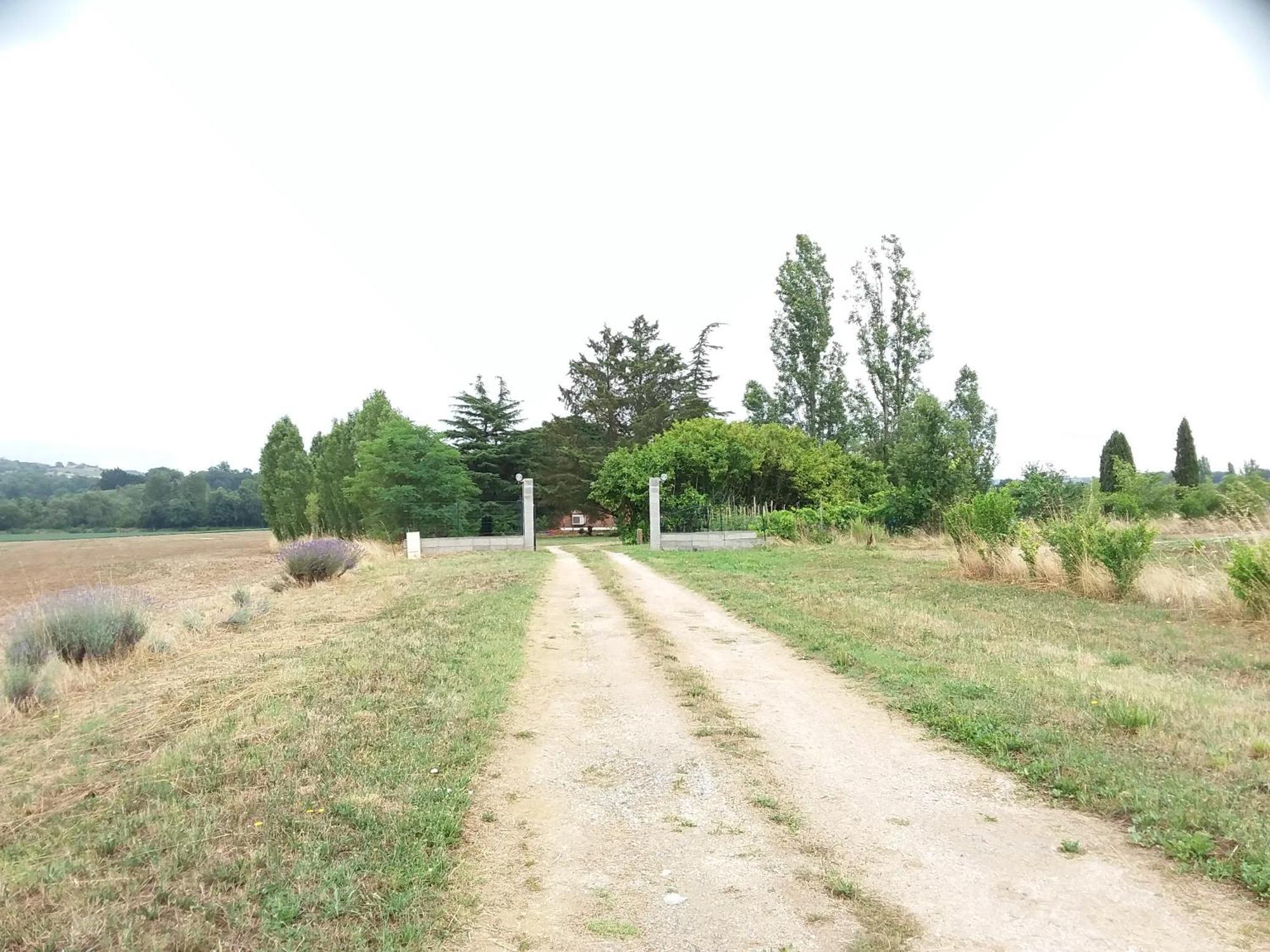 Charmante Dependance En Campagne Samatan Esterno foto